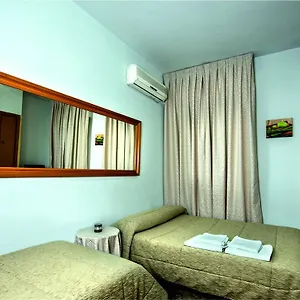https://hostal-santa-barbara-toledo.besthotelstoledo.com